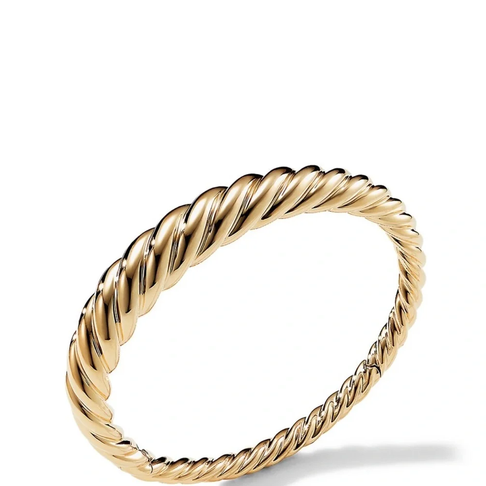 David Yurman Pure Form Cable Bracelet in 18K Yellow Gold/9.5mm